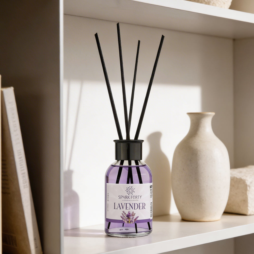 Sparkforty Lavender Reed Diffuser Home Fragrance, Essential Oil Aromatherapy Scent 110ml, Bergamot & Sandalwood Glass Diffuser Gift for Relaxation